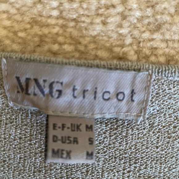 Cardigan set - Picture 5 of 6